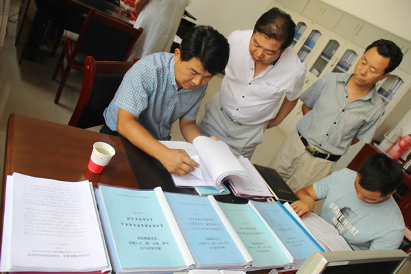 市交通運(yùn)輸局黨組書記、局長馬潤同志對隴運(yùn)集團(tuán)公司全面從嚴(yán)治黨及黨風(fēng)廉政建設(shè)進(jìn)行專題調(diào)研