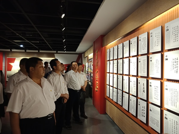 隴運集團公司黨委開展“不忘初心、牢記使命”紀念建黨98周年主題黨日活動