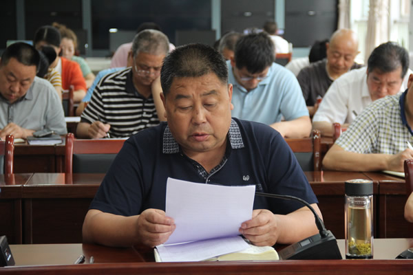 隴運(yùn)集團(tuán)公司黨委書記、董事長(zhǎng)李寅祥深入琵琶鎮(zhèn)寧強(qiáng)村檢查指導(dǎo)幫扶工作